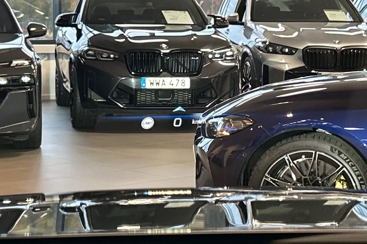 BMW iX3 bild 20