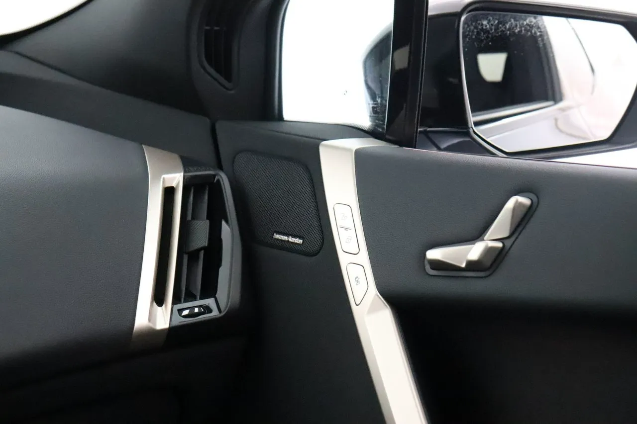 BMW iX bild 27