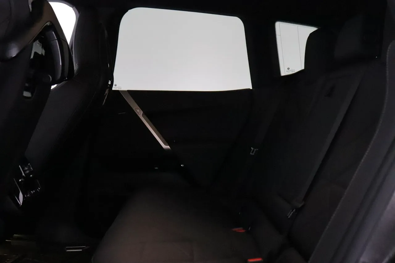 BMW iX bild 19