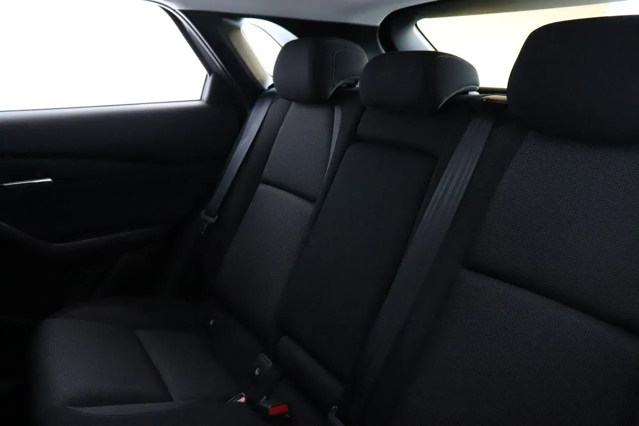 Mazda CX-30 bild 16