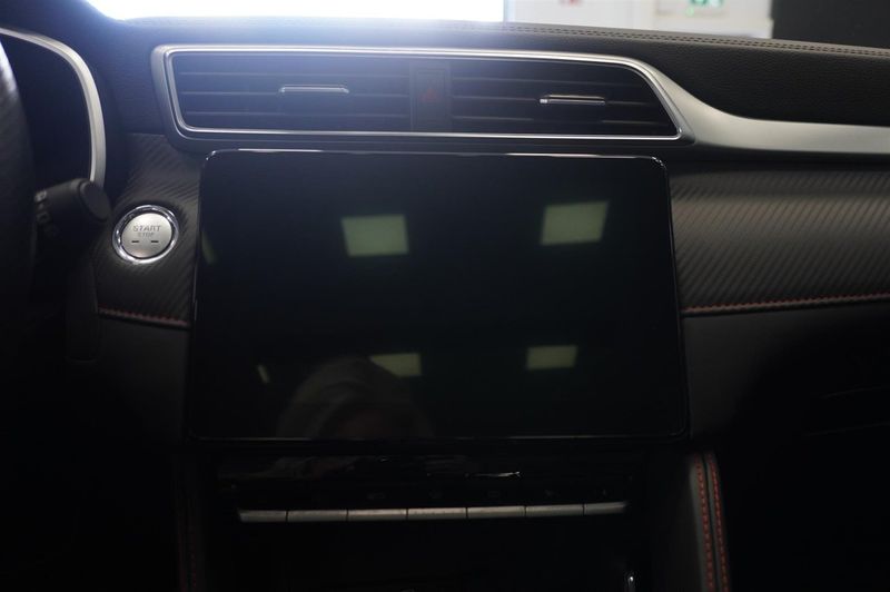 MG ZS EV bild 12
