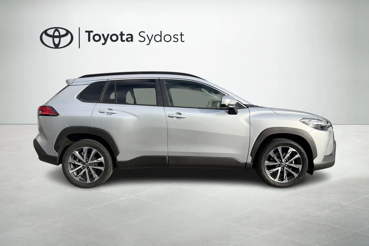 Toyota Corolla Cross bild 8