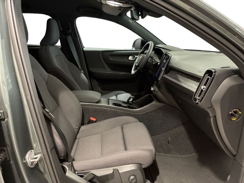 Volvo EX40 bild 3