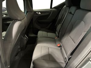 Volvo EX40 bild 5