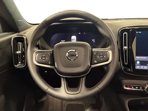 Volvo EX40 bild 9