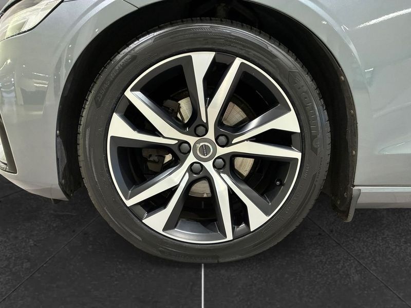 Volvo V60 bild 9