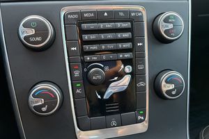 Volvo V60 bild 16