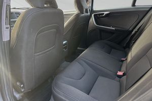 Volvo V60 bild 8