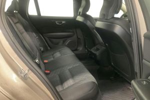 Volvo V60 bild 8