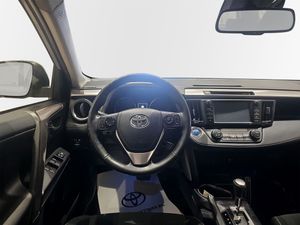 Toyota RAV4 bild 9