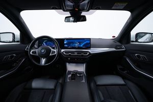 BMW 330 bild 14