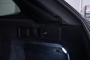 BMW 330 bild 8