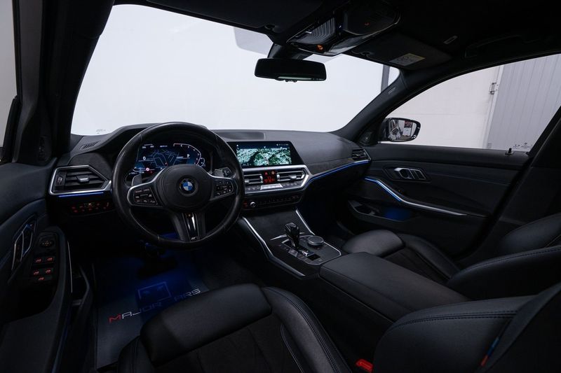 BMW 330 bild 17