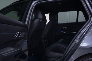 BMW 330 bild 15