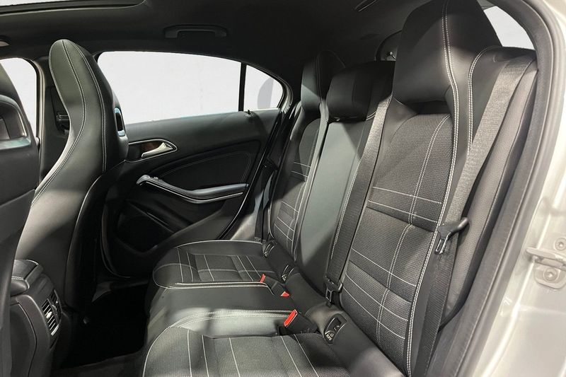 Mercedes A180 bild 14