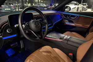 Mercedes E300 bild 9