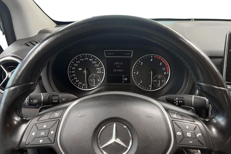 Mercedes B180 bild 7