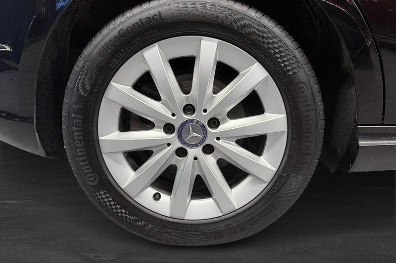 Mercedes B180 bild 12