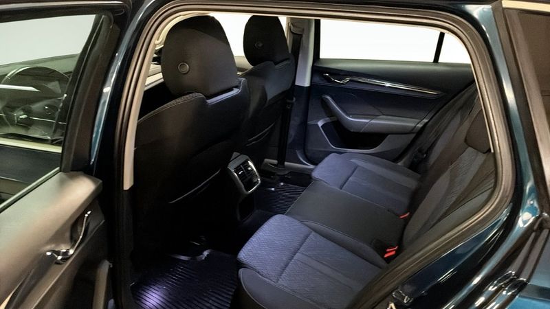 Skoda Octavia bild 11