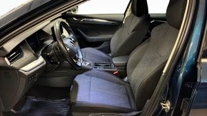 Skoda Octavia bild 8