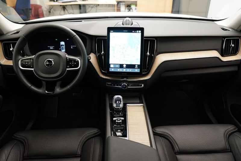 Volvo XC60 bild 6