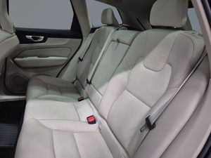 Volvo XC60 bild 8
