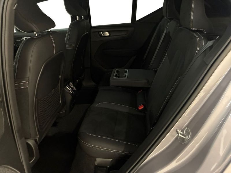 Volvo EX40 bild 7