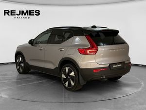 Volvo EX40 bild 2
