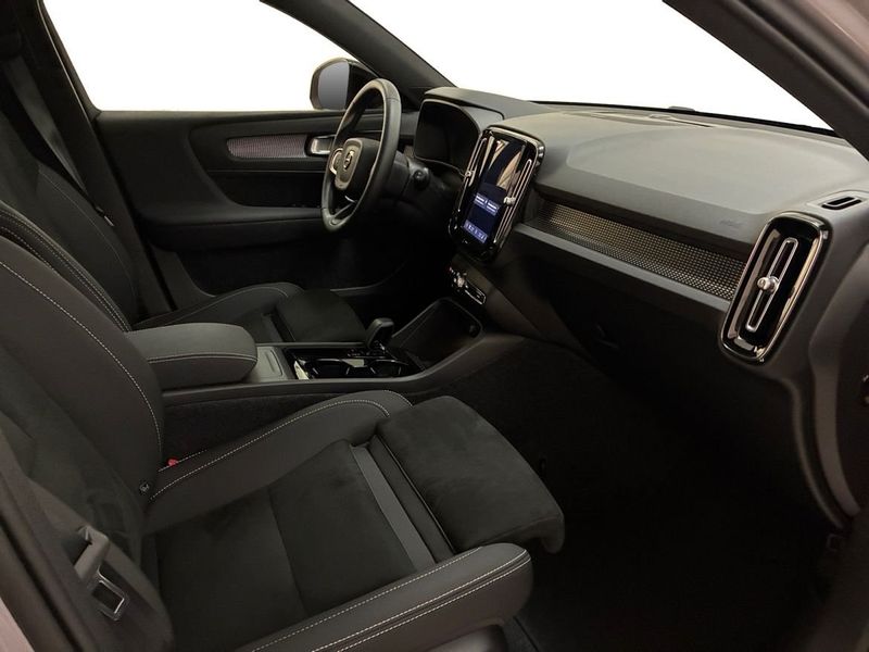 Volvo EX40 bild 5