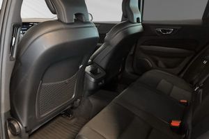 Volvo V60 bild 8