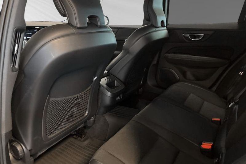 Volvo V60 bild 8