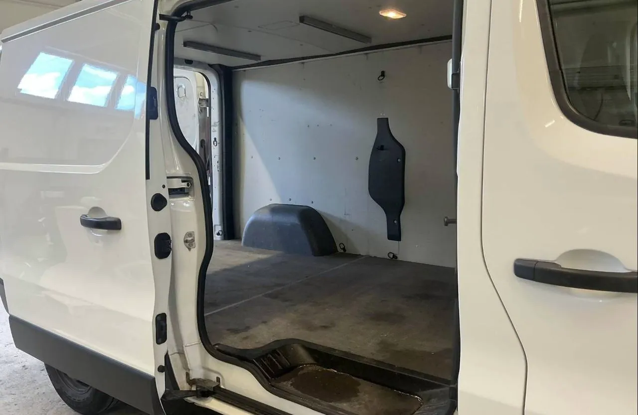 Renault Trafic bild 7