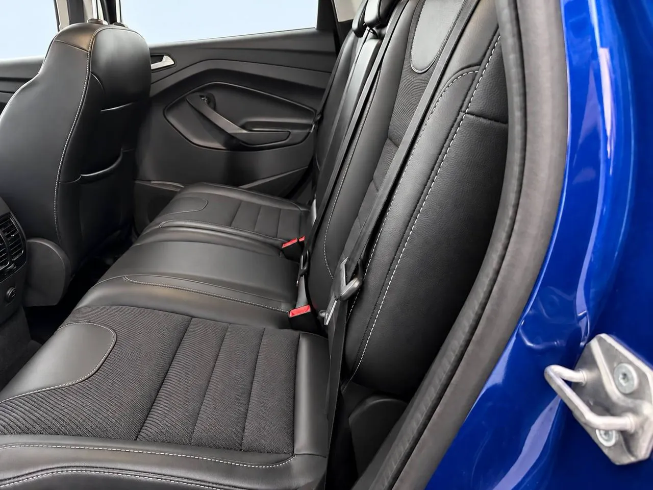 Ford Kuga bild 10