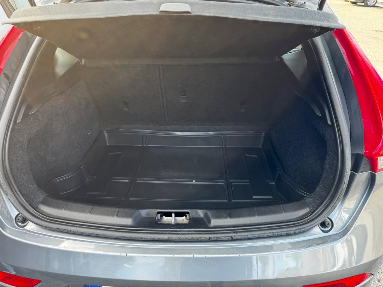 Volvo V40 bild 8