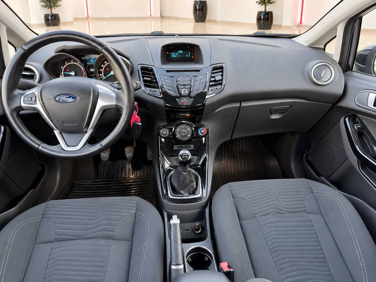 Ford Fiesta bild 9