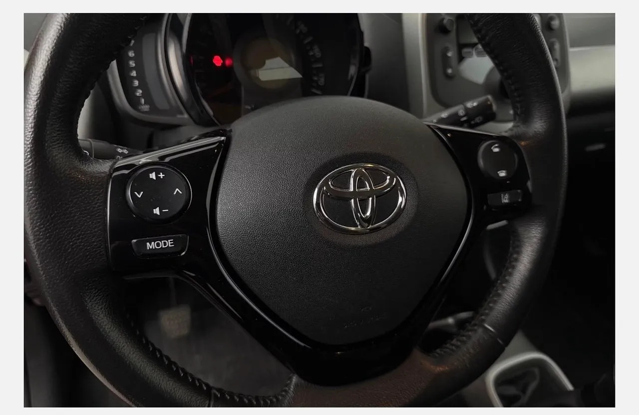 Toyota Aygo X bild 9