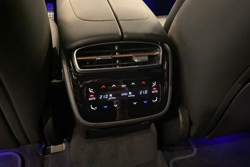 Mercedes EQE350+ bild 20