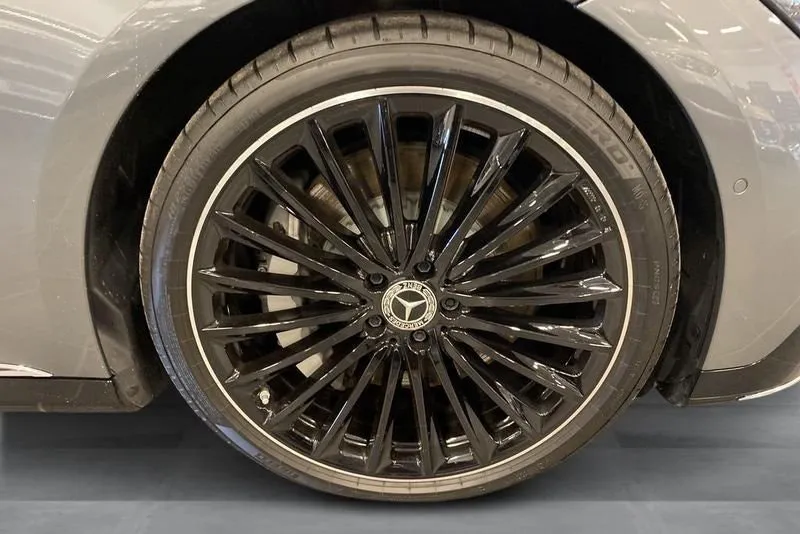 Mercedes EQE350+ bild 18