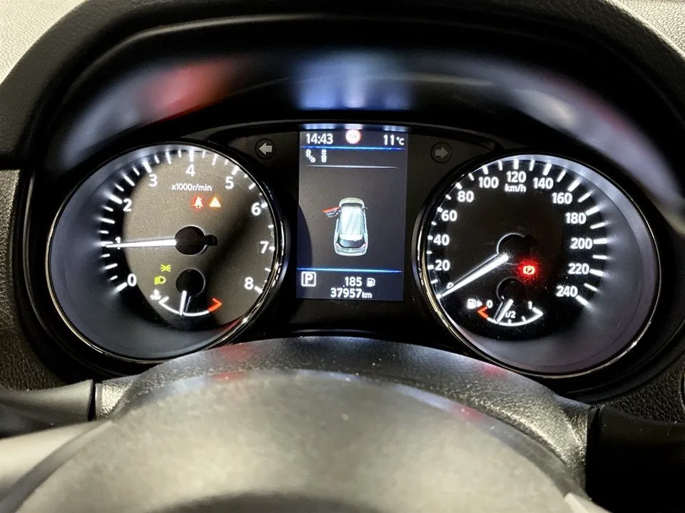 Nissan X-Trail bild 8