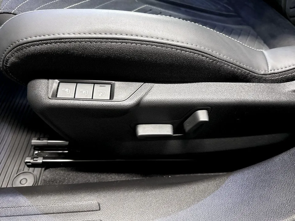 Peugeot 2008 bild 6