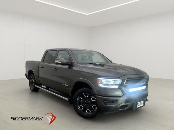 Dodge Ram 1500 Laramie 4x4 Luft Drag Pano H/K Diff B-Kamera - 2019