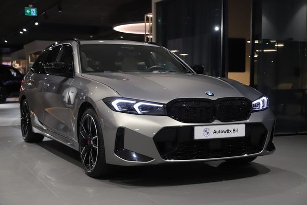 BMW M340 i xDrive M Performance Edition Individual* - 2027