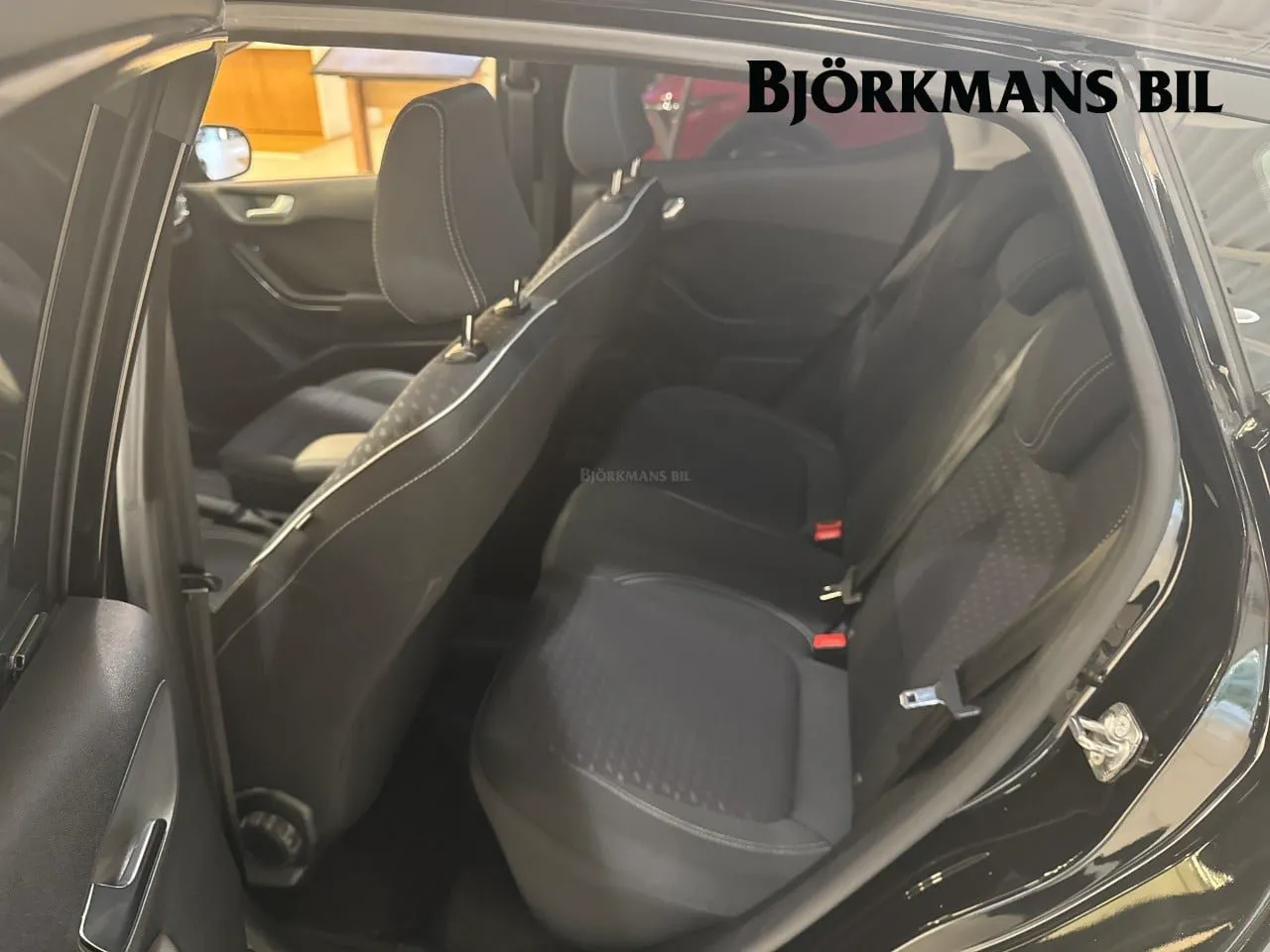 Ford Fiesta bild 9