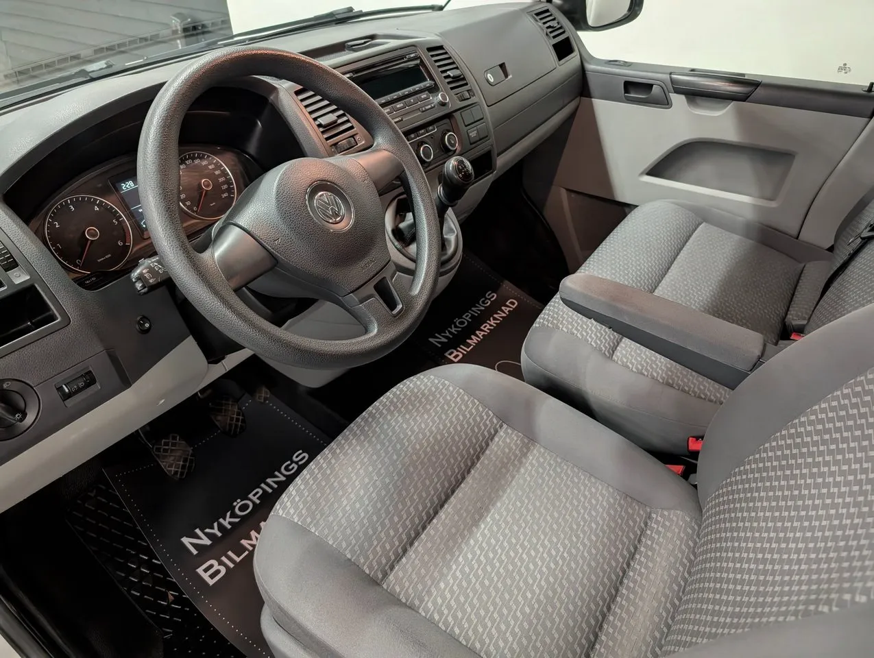 Volkswagen Caravelle bild 9