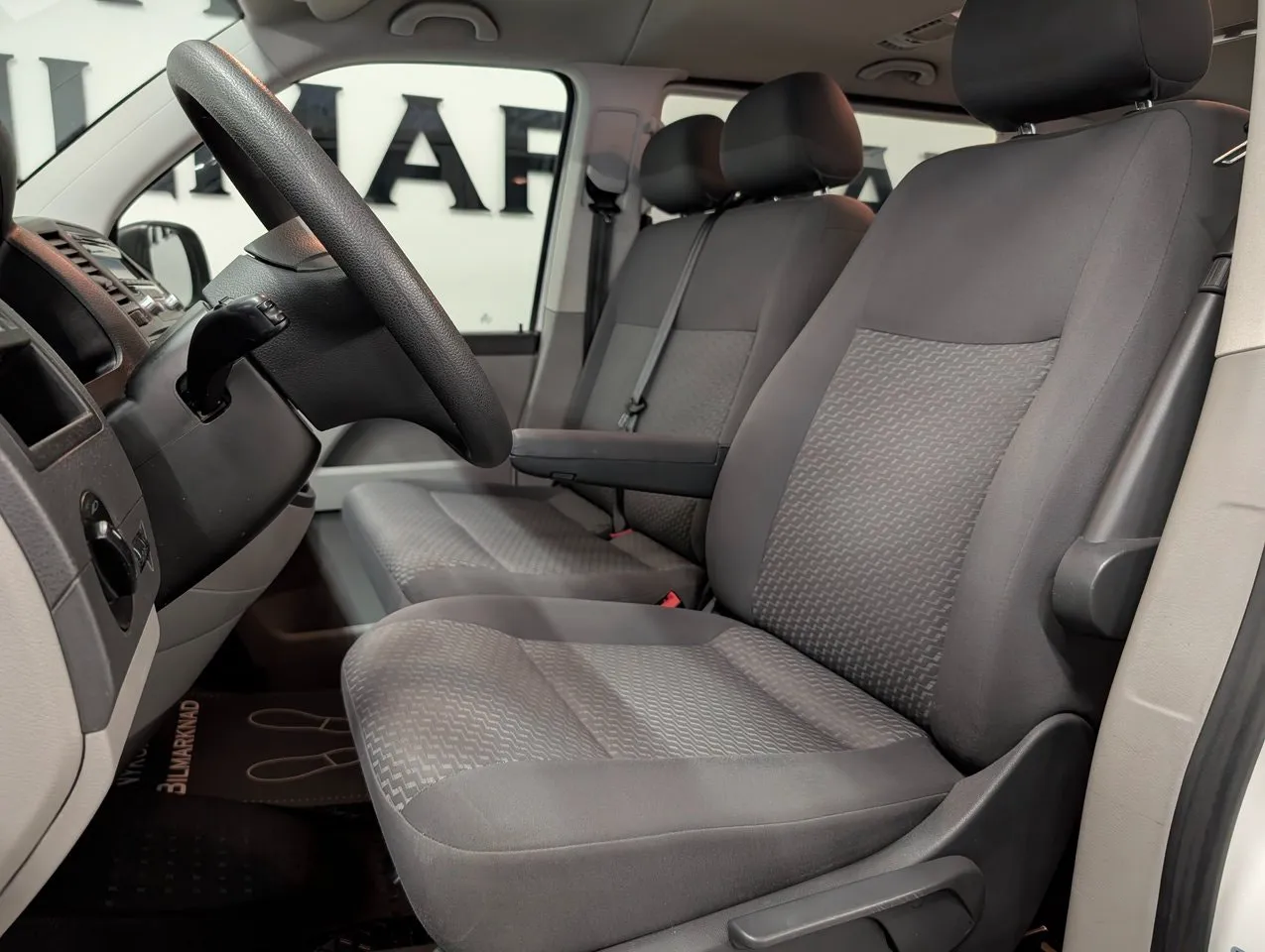 Volkswagen Caravelle bild 8