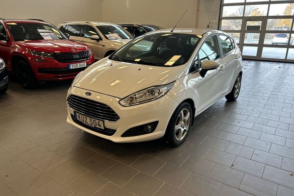 Ford Fiesta 1.0 EcoBoost Titanium /SUPERDEAL 3,95%/LÅGMILARE - 2015