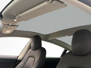 Tesla Model 3 bild 30