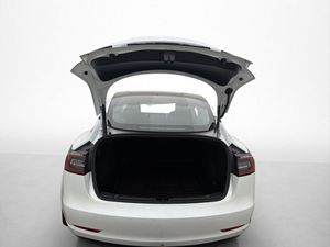 Tesla Model 3 bild 10