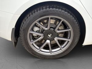 Tesla Model 3 bild 34