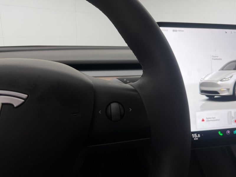 Tesla Model Y bild 23